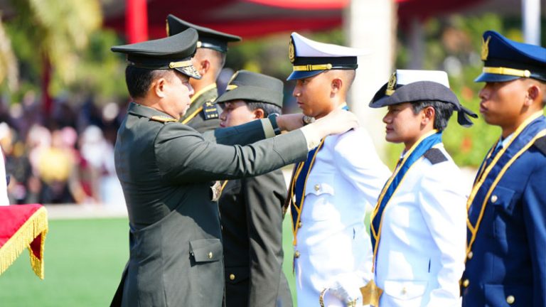 Wajib Tahu: Panglima TNI Lantik 734 Perwira Prajurit Karier TNI TA 2026
